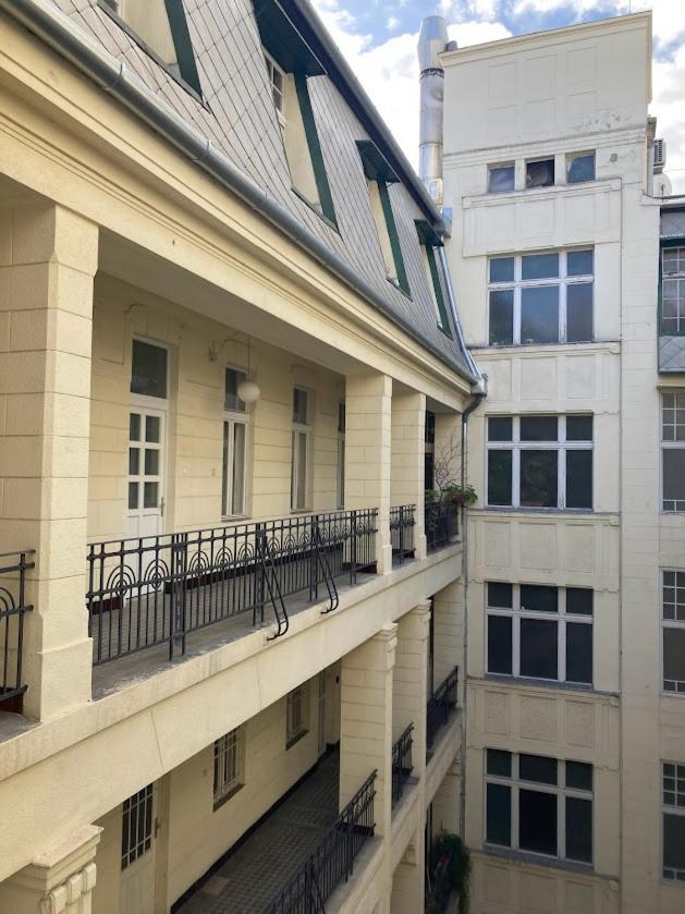 Vintage Elegance MostCentralApt !Váci street! Budapest Kültér fotó